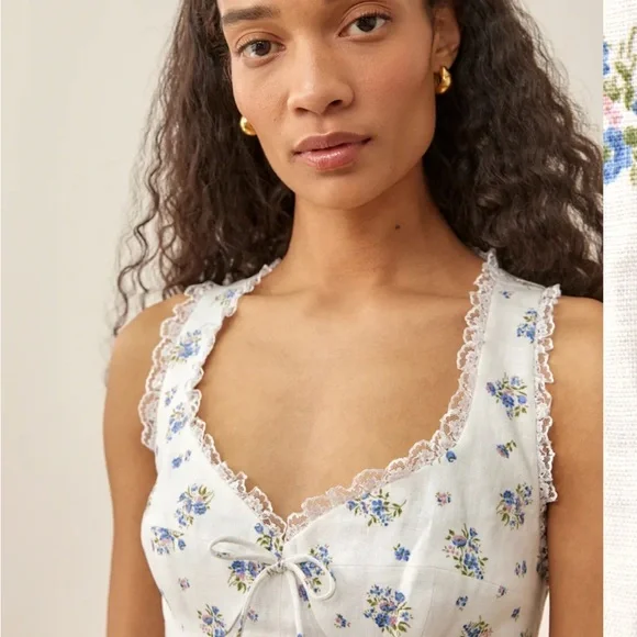 Corset style Floral Lace-Trimmed White Top - Picture 4 of 6